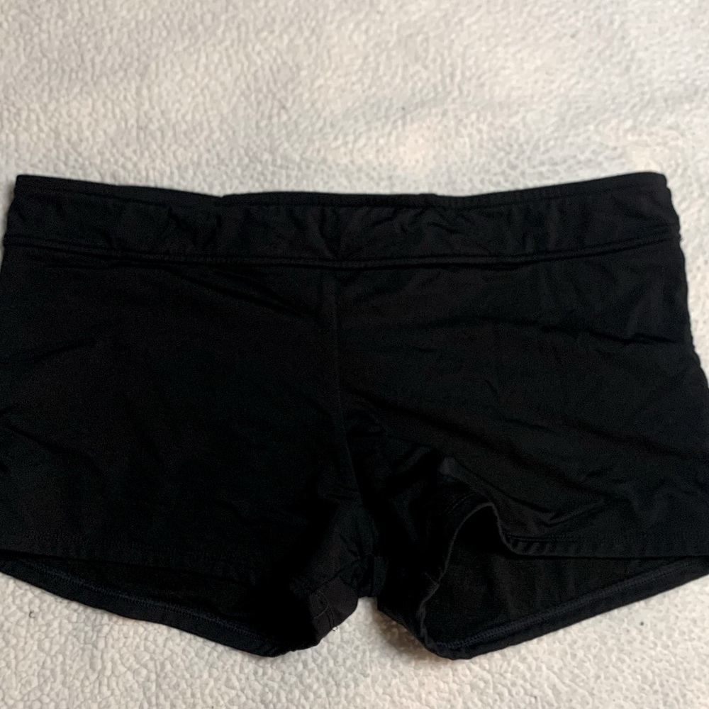 Black large spandex volleyball workout running
